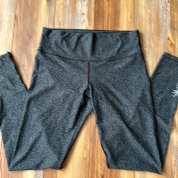 Los Cayos Apparel palmmap pattern leggings. Size large. Made in USA - Picture 2 of 6